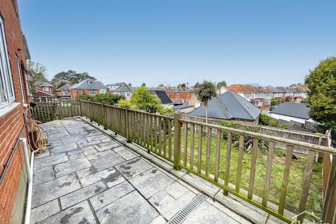 4 bedroom detached house for sale, St. Albans Avenue, Bournemouth, BH8 9