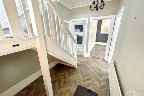 4 bedroom detached house for sale, St. Albans Avenue, Bournemouth, BH8 9