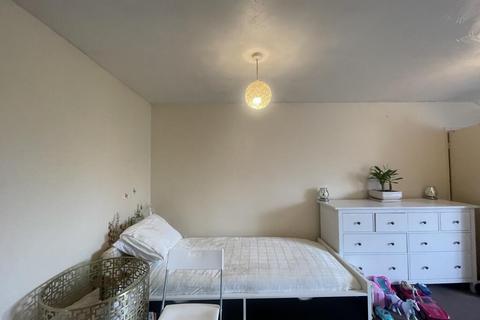 1 bedroom flat for sale, Riverside Maltings, Diss