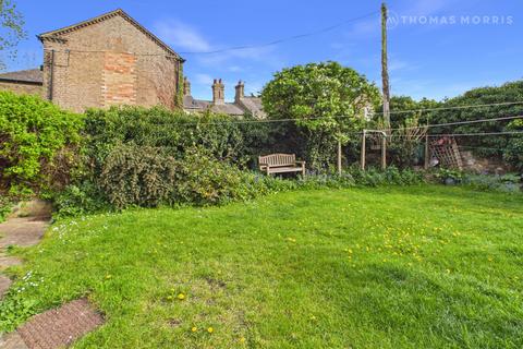 3 bedroom end of terrace house for sale, The Quadrant, Cambridgeshire PE27