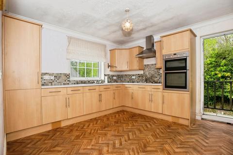 2 bedroom bungalow for sale, Lostwithiel Road, Bodmin, Cornwall, PL31