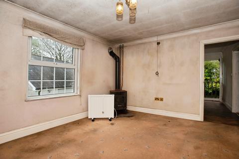 2 bedroom bungalow for sale, Lostwithiel Road, Bodmin, Cornwall, PL31