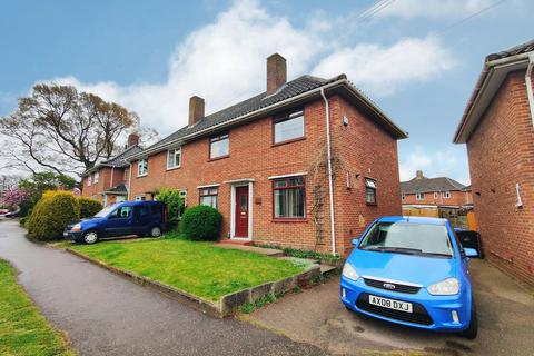 4 bed semi-detached house for rent in Peckover Road, NORWICH