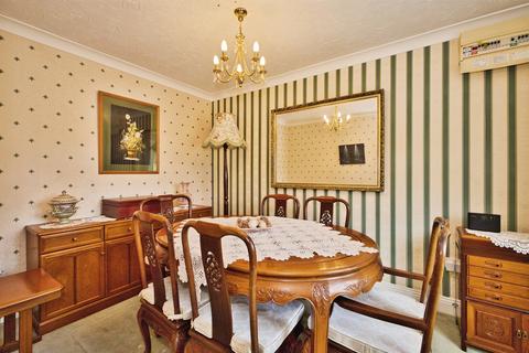 undefined, Beaconfield Road, YEOVIL