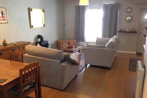 2 bedroom flat for sale, Eastgate Square, Pickering. YO18 7DP