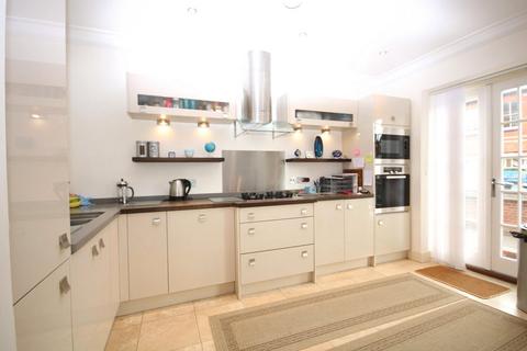 undefined, Norman Avenue, Henley-on-Thames, Oxfordshire, RG9
