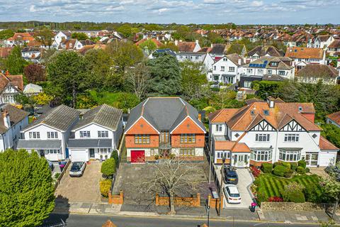 5 bedroom detached house for sale, Leigh-on-sea SS9