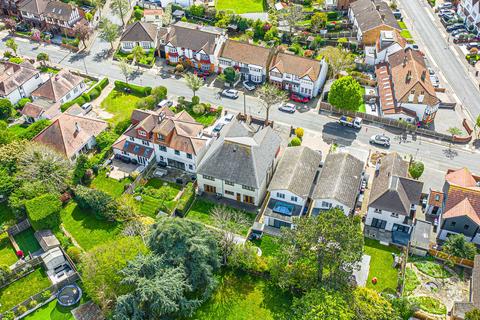 5 bedroom detached house for sale, Leigh-on-sea SS9