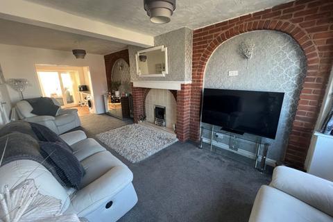3 bedroom semi-detached house for sale, 86 Oldbury Road, West Bromwich, B70 9DZ