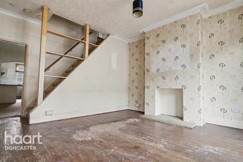 2 bedroom terraced house for sale, Baxter Avenue, Wheatley, Doncaster