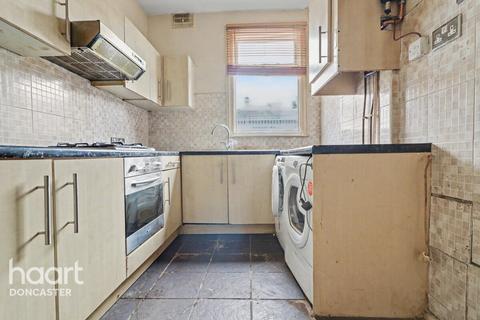 2 bedroom terraced house for sale, Baxter Avenue, Wheatley, Doncaster