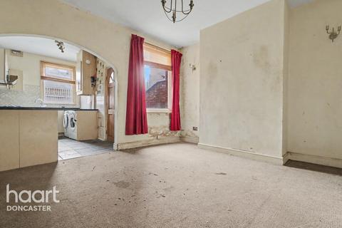 2 bedroom terraced house for sale, Baxter Avenue, Wheatley, Doncaster