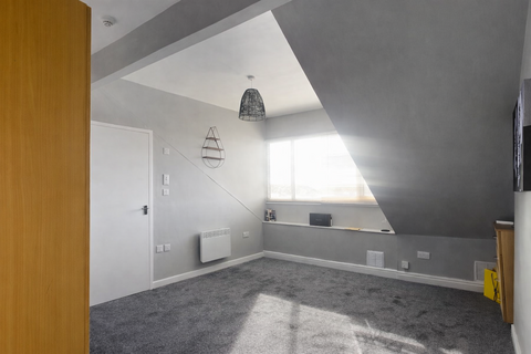 undefined, Leeds LS15