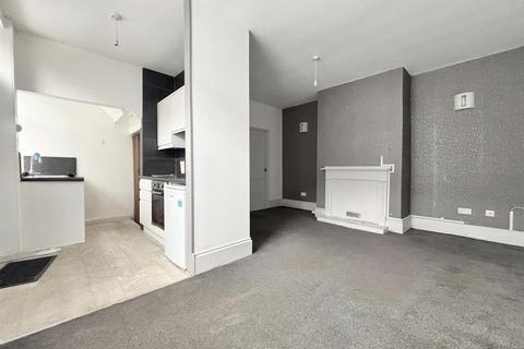 2 bedroom property for sale, Brunswick Street, Bradford BD13
