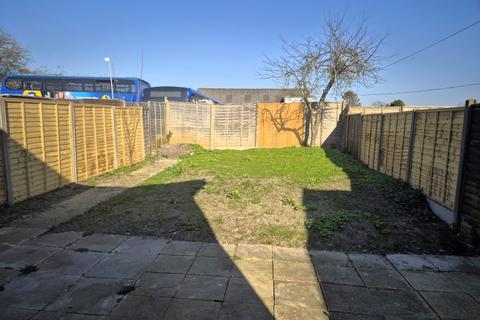 3 bedroom semi-detached house for sale, Salisbury Road, Southampton SO40