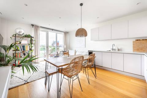 1 bedroom flat to rent, Tollgate Gardens, Kilburn, London, NW6