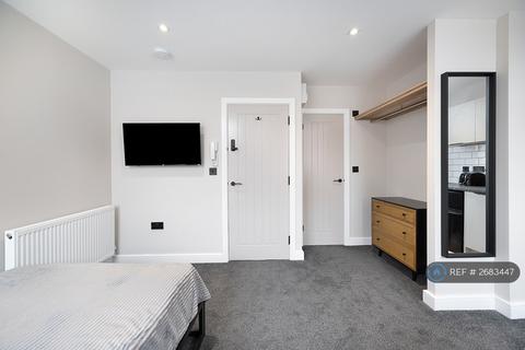 Studio to rent, The Old Mill Studios, Derby, DE22