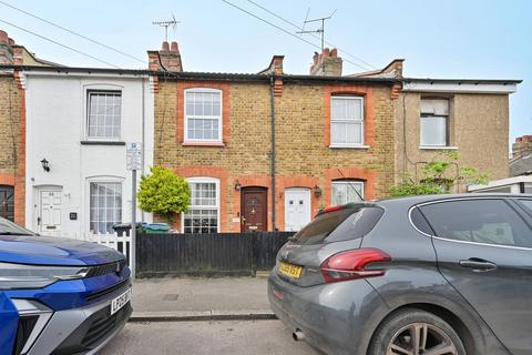 2 bedroom terraced house for sale, Pretoria Road, Watford, WD18