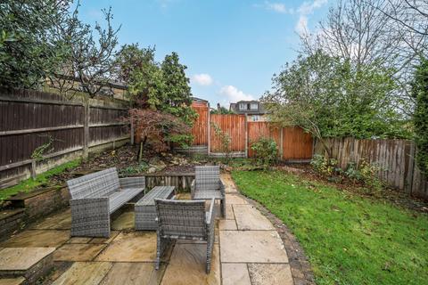 4 bedroom detached house for sale, Broke Court, Surrey GU4