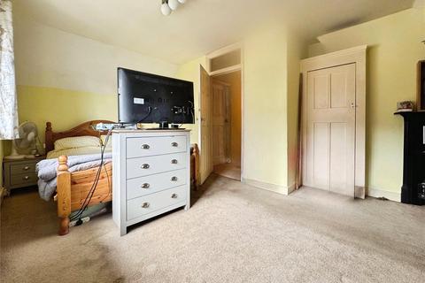 3 bedroom semi-detached house for sale, Rochester Way, London SE9