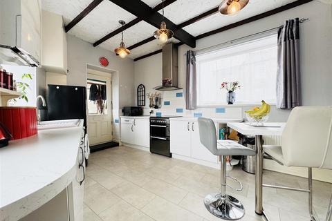 2 bedroom semi-detached house for sale, Langley Lane, Clayton West, Huddersfield HD8 9PZ