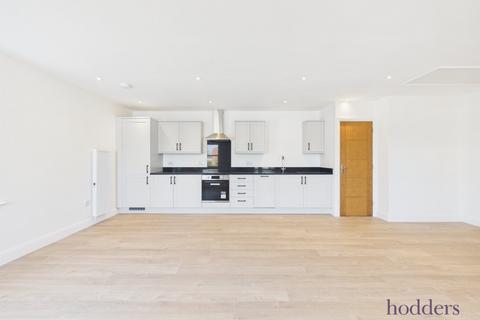 Studio for sale, Lantern House, Chertsey, Surrey, KT16