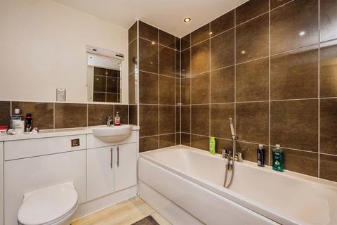 2 bedroom apartment for sale, Castle Lane, Swansea