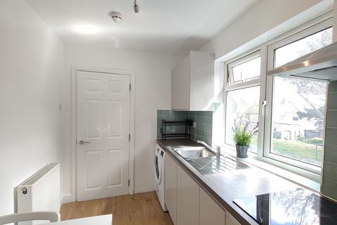 1 bedroom apartment to rent, Jersey Road, HOUNSLOW