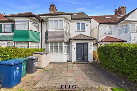 West View, NW4