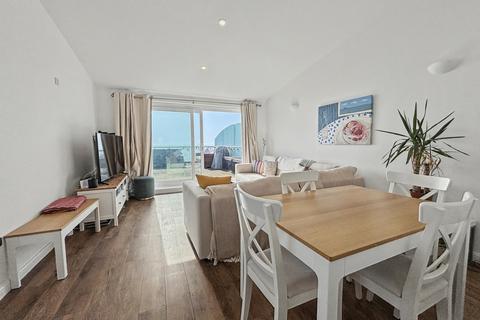 2 bedroom flat for sale, Greenhill