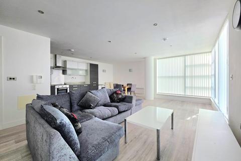 3 bedroom apartment to rent, Gateway Plaza, Barnsley