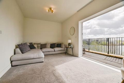 3 bedroom end of terrace house for sale, Infinity View, Stockton-On-Tees