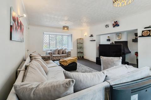 6 bedroom detached house for sale, Gleneagles, Tamworth, Staffordshire, B77