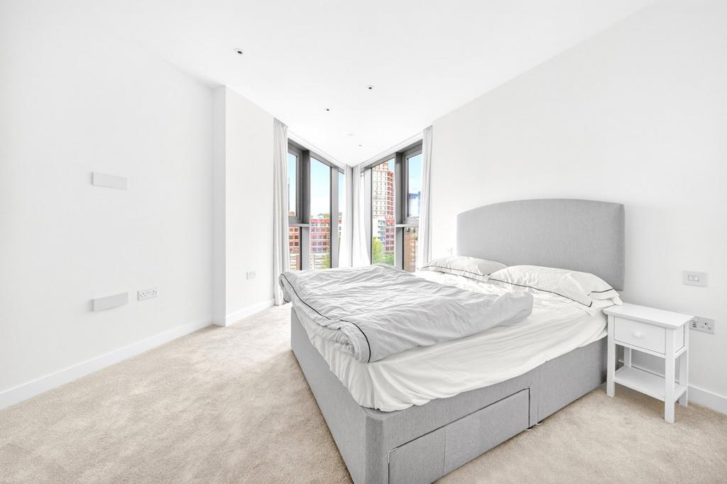 Apartment in Islington - More