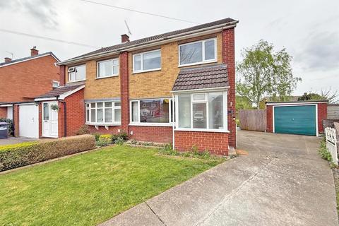 3 bedroom semi-detached house for sale, Faintree Avenue, Sutton Farm, Shrewsbury
