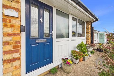 3 bedroom semi-detached house for sale, Grosvenor Way, Kettering NN15