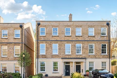 4 bedroom semi-detached house for sale, Lourdes Close, Blackheath, Lewisham, London, SE13