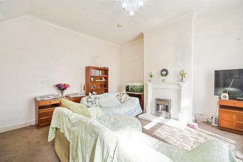 2 bedroom terraced house for sale, Wellington Street, Allerton, Bradford
