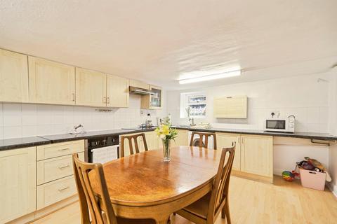 2 bedroom terraced house for sale, Wellington Street, Allerton, Bradford