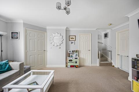 3 bedroom terraced house for sale, Clearwell Gardens, Cheltenham, GL52 5GH