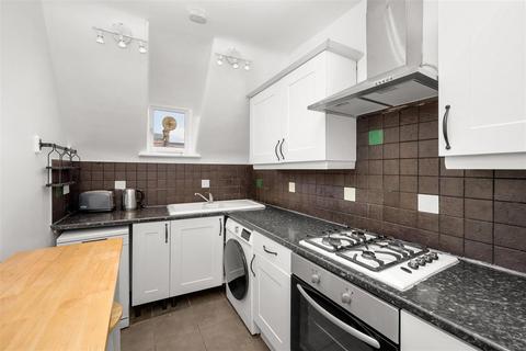 1 bedroom flat to rent, Inglewood Road, London NW6