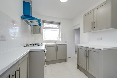 2 bedroom flat to rent, Wilton Road, Muswell Hill, N10