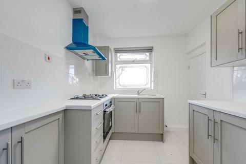 2 bedroom flat to rent, Wilton Road, Muswell Hill, N10