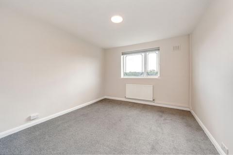 2 bedroom flat to rent, Wilton Road, Muswell Hill, N10