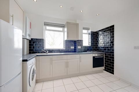 2 bedroom flat to rent, Wilton Road, Muswell Hill, N10