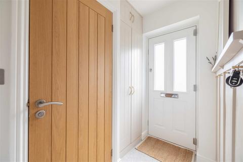 3 bedroom semi-detached house for sale, Upcroft, Windsor