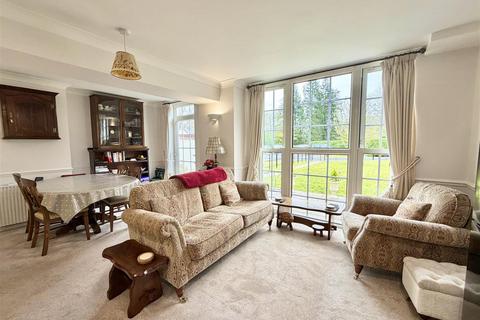 1 bedroom apartment for sale, 12 Oxon Hall, Holyhead Road, Shrewsbury, SY3 8BW