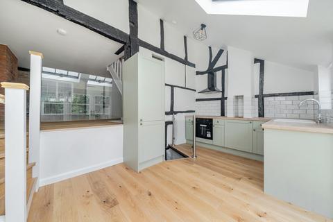 3 bedroom end of terrace house to rent, Ockford Road, Godalming, Surrey, GU7
