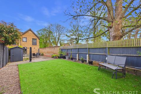 2 bedroom semi-detached house for sale, Pelman Way, Epsom, KT19