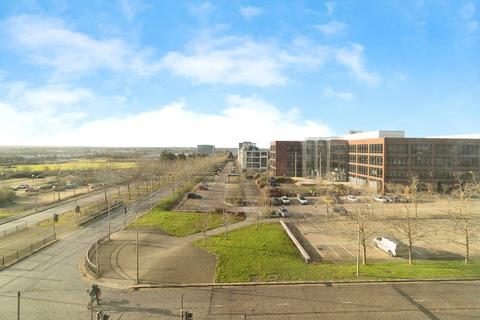 1 bedroom flat for sale, Witan Gate, Milton Keynes, Buckinghamshire, MK9